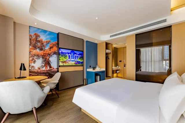 Standard, King Bed, Mercure Huhhot Economic Zone 3/4