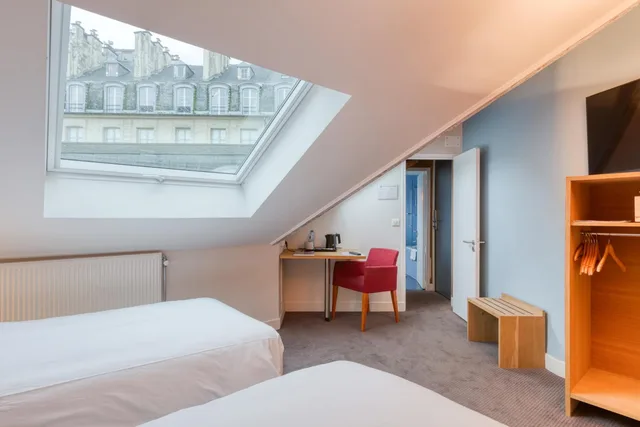 غرفة بسريرين منفصلين بإطلالة على الحديقة، Hotel Du Jeu De Paume 2/9