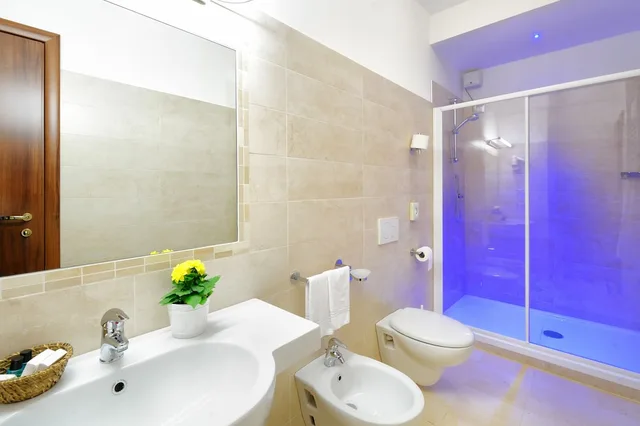 غرفة قياسية رباعية بأربعة أسرّة، Hotel Al Corso 4/4