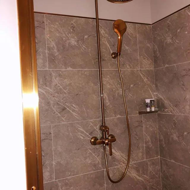 غرفة تنفيذية بسرير كينج، Mercure Shanghai Hongqiao Central 4/4