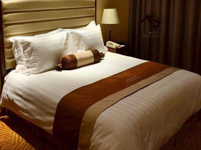 جناح ديلوكس بسرير كوين، Shanghai Paradise Hotel 1/2
