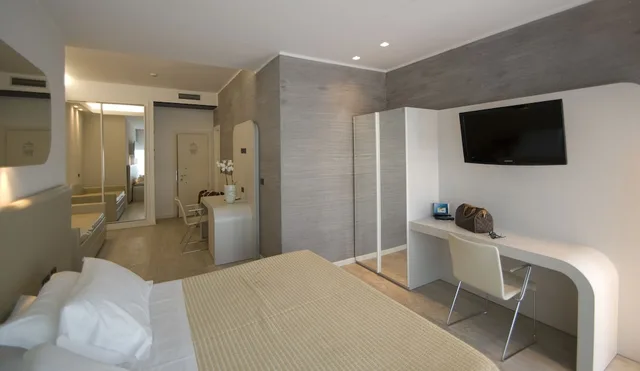 Classic, Double Bed, Hotel Le Palme - Premier Resort 4/10