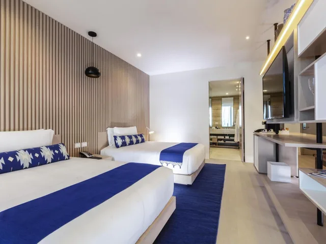 1 Bedroom, Deluxe, Suite, 2 Queen Beds, Ocean Front، SLS Cancun 1/6