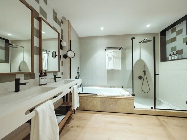 Preferred Club, Suite, Twin Beds, Ocean View, Sofa, Hyatt Ziva Madeira 4/5