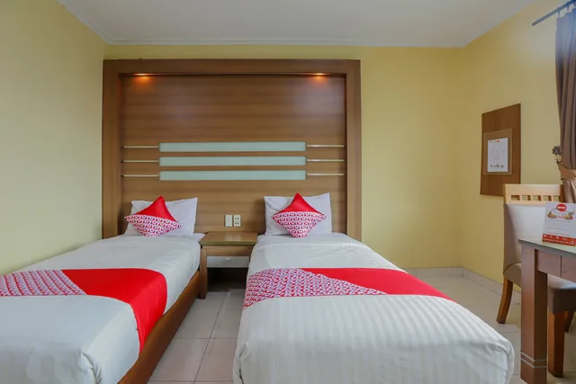 غرفة ديلوكس بسريرين منفصلين، OYO 918 Hotel Senen Indah Syariah 5/7
