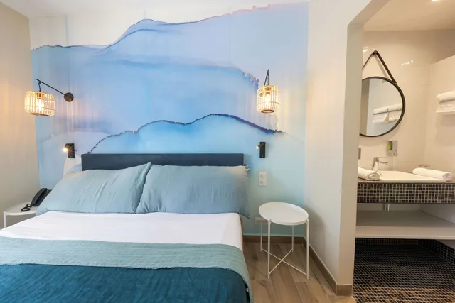 Comfort, Queen Bed, City or Country View, Balcony، Le Saint Erasme 10/10