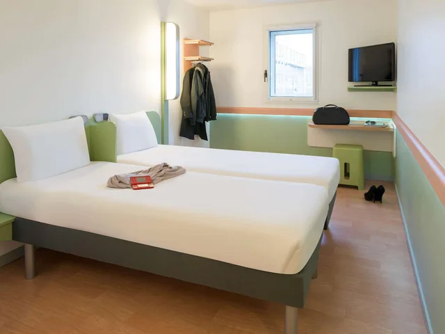غرفة بسريرين منفصلين، Ibis Budget Lyon Confluence 2/10