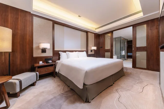 جناح سوبيريور بسرير كينج، Howard Johnson Neodalle Resort Zhangjiajie 4/6