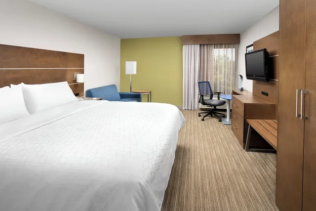 غرفة قياسية بسرير كينج، HOLIDAY INN EXPRESS ANDOVER NORTH - LAWRENCE 1/5