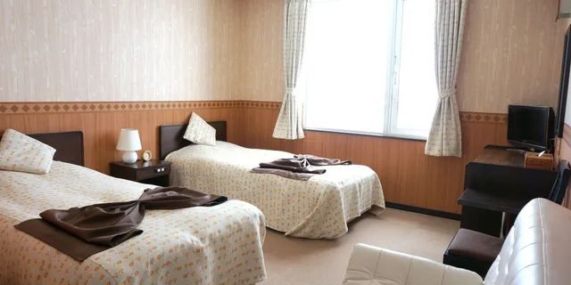 غرفة بسريرين منفصلين، Petit Hotel Blaneneige 1/5