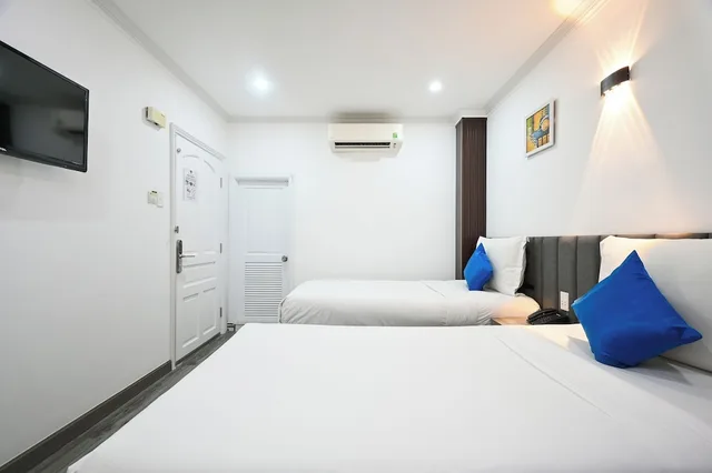 Superior, Double or Twin Bed, Ruby Saigon Hotel and Suite Ben Thanh 2/6