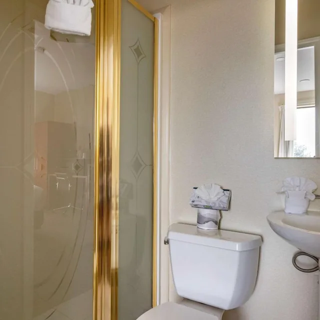 جناح بسرير كوين مع أريكة، Comfort Suites Houston near Medical Center- NRG Stadium 4/4