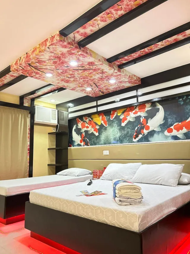 Regency، Hotel Sogo Sta. Rosa Laguna 2/4