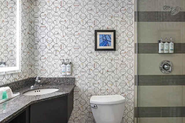 غرفة قياسية بسرير فردي، HOLIDAY INN TORONTO DOWNTOWN CENTRE 8/10