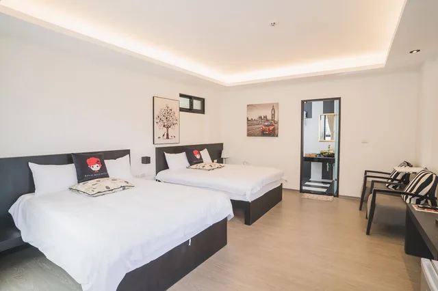 غرفة اقتصادية رباعية بسريرين مزدوجين، Rose Villa 1/2