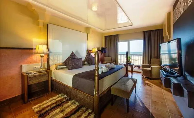 Superior, Double Bed, Sea Front، Be Live Collection Saidia 2/3