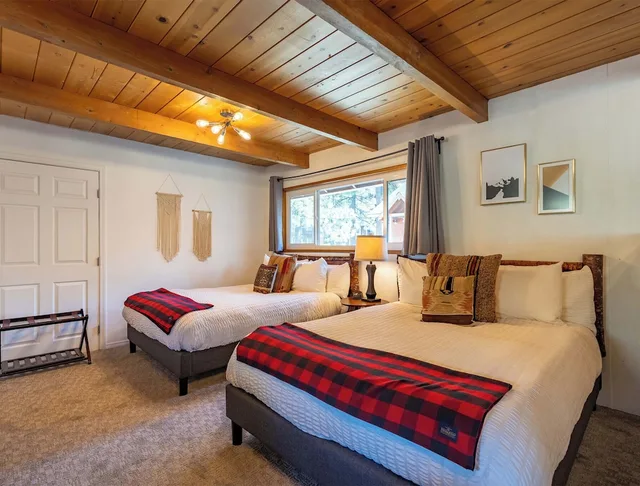 Premium, Family, Studio, Bunk Bed, 2 Queen Beds, Sofa, Grand Pine Cabins 1/2