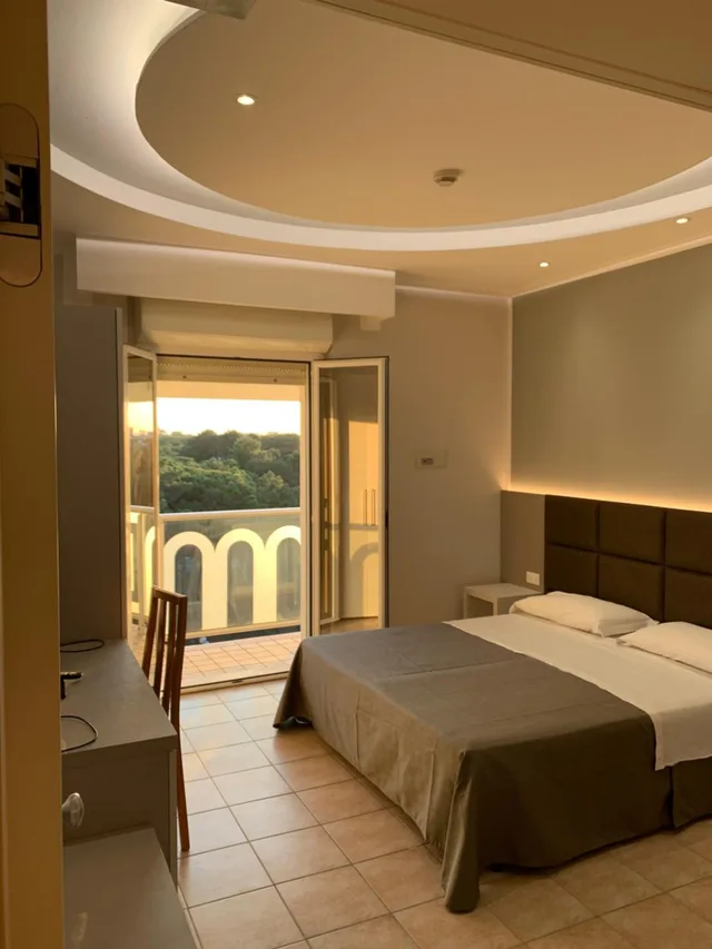 غرفة كلاسيكية ثلاثية، Hotel Adria 6/10