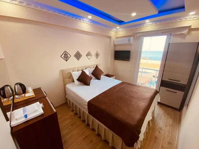 غرفة بسرير مزدوج بإطلالة على البحر، Airport Kumsal Otel 5/10