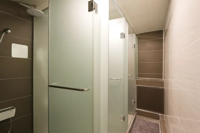 غرفة بسريرين منفصلين وسرير بطابقين، Gyeongju Blue Boat Guest House 2/3