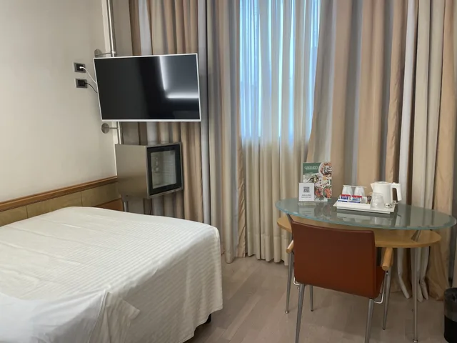 Smart, Double Bed، Antares Hotel Concorde 3/3