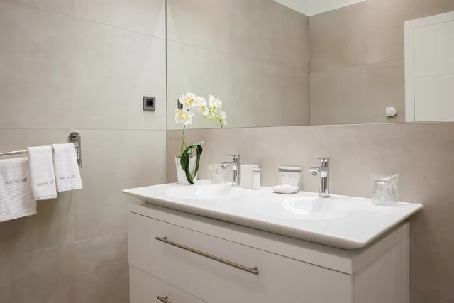 2 Bedrooms, Superior, Apartment, 2 King Beds, Sea View, Sofa, Balcony, Marina Baotic Apartments 3/4