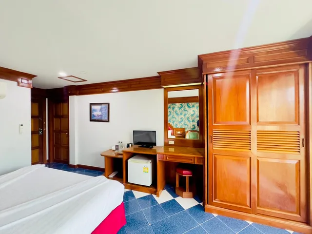 غرفة ديلوكس بسرير مزدوج، Lime Hotel Patong 7/10