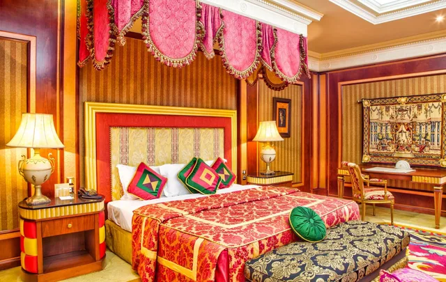 جناح ملكي، Royal Mirage Deluxe 2/6