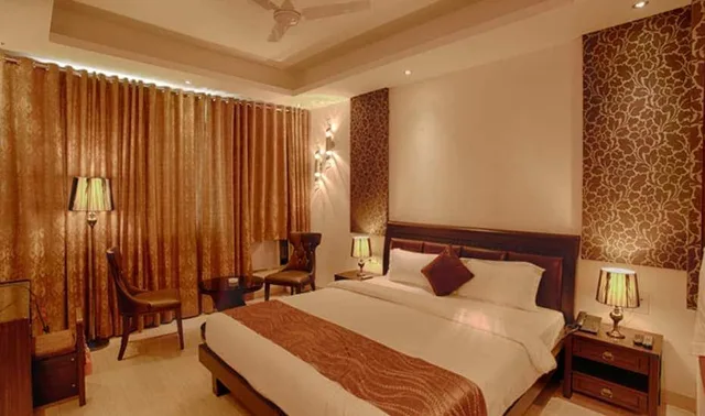 غرفة تنفيذية بسرير مزدوج، Golden Blossom Imperial Resorts 1/1