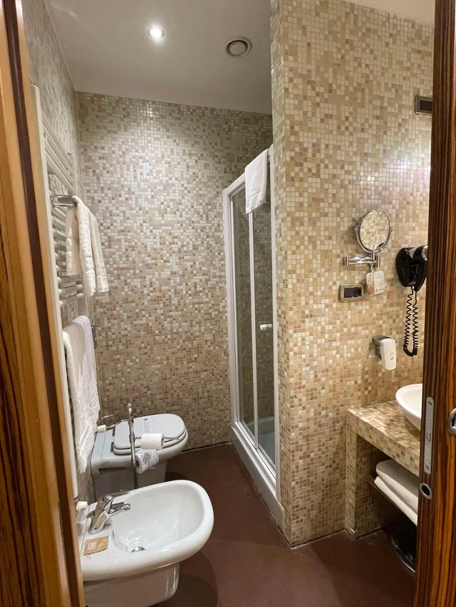 شقة بسرير كوين، Best Western Plus Hotel Genova 2/2