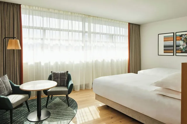 غرفة ديلوكس بسريرين مزدوجين بإطلالة على المدينة، Manchester Piccadilly Hotel 3/6