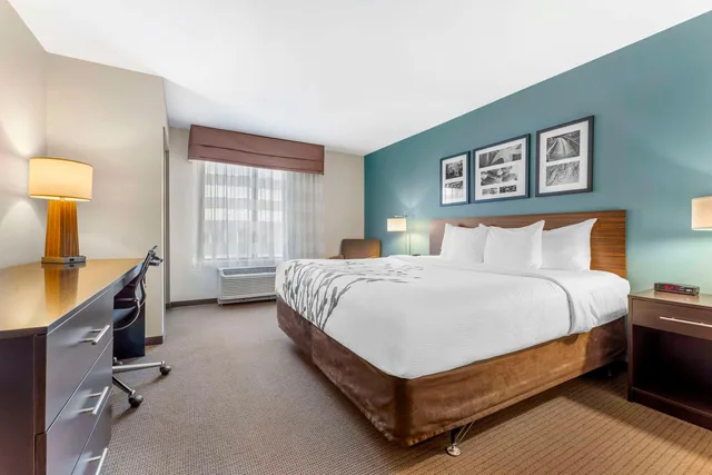 غرفة بسرير مزدوج، Sleep Inn & Suites Cumberland 2/5