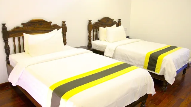 غرفة ديلوكس بسريرين منفصلين بإطلالة على المسبح، La Residence WatBo Hotel 8/10