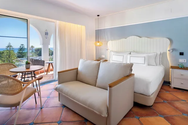 The Level, King Bed, Sea View، Melia Zahara Resort & Villas 3/7