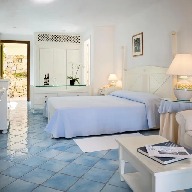 جناح جونيور في الملحق، Club Hotel Baja Sardinia 3/5
