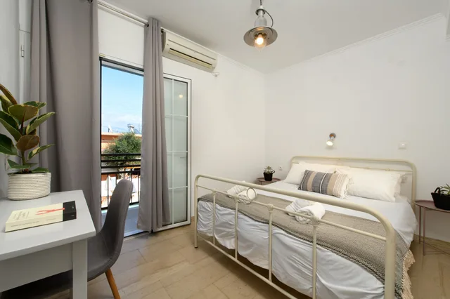 Junior Suite, 1 Double and 1 Single Bed, Bunk Bed, Pool View, Aquarius Beach Aparthotel 3/6