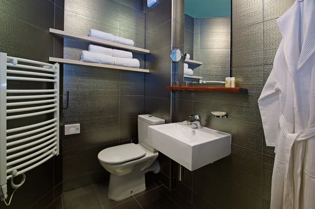غرفة سوبيريور بسريرين منفصلين بشرفة، Boutique Hotel Bol 2/4