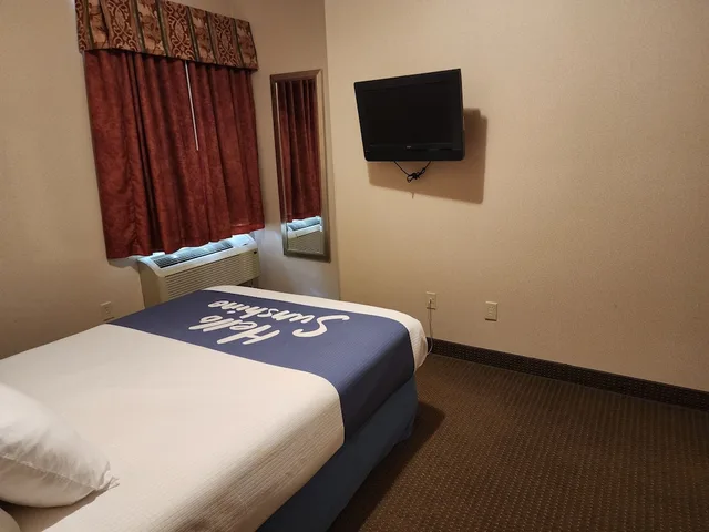 جناح بسرير كوين بمطبخ، Days Inn by Wyndham Luray Shenandoah 3/10