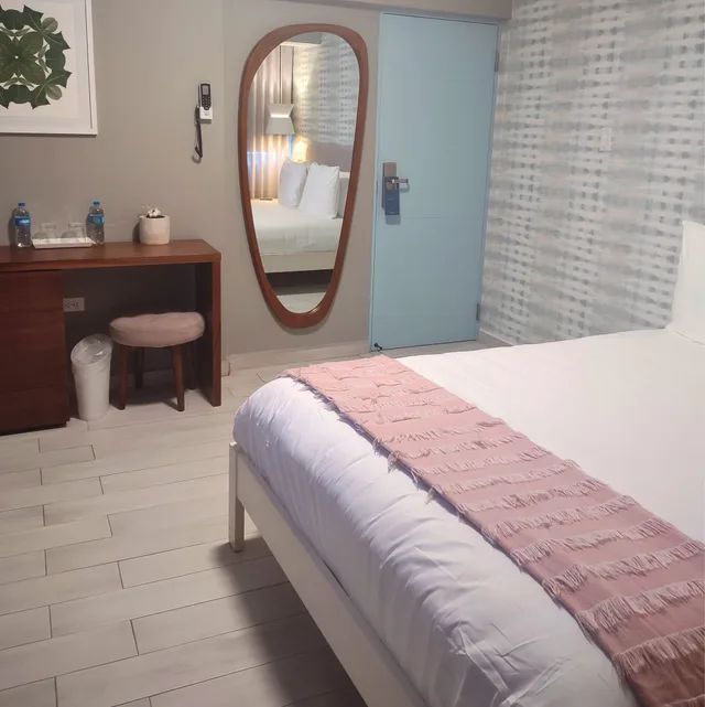 City, Queen Bed، Tropica Beach Hotel 4/5