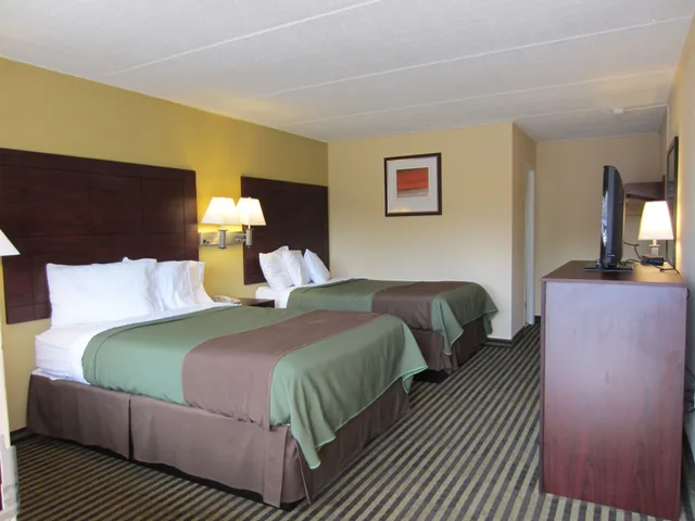 غرفة بسريرين مزدوجين، Americas Best Value Inn Central Valley 7/10