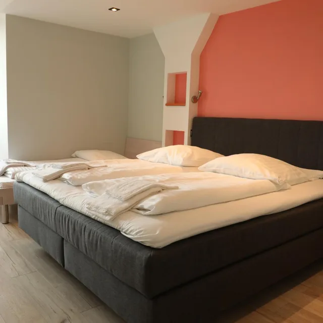 Family, ART-HOTEL CHARLOTTENBURGER HOF 2/10