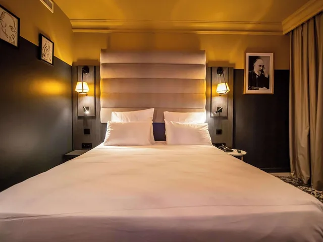 غرفة بريفيليج بسرير مزدوج، MERCURE HONFLEUR 2/10