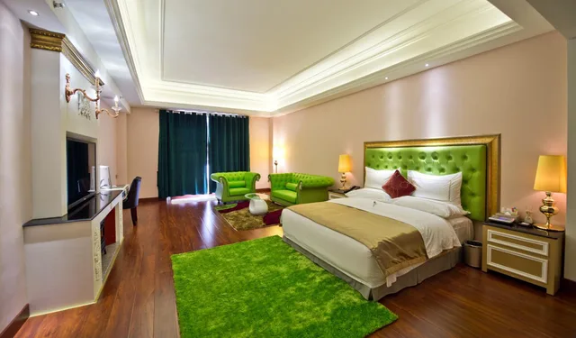 جناح بزنس ديلوكس، The Royal Pinnacle Hotel 2/2