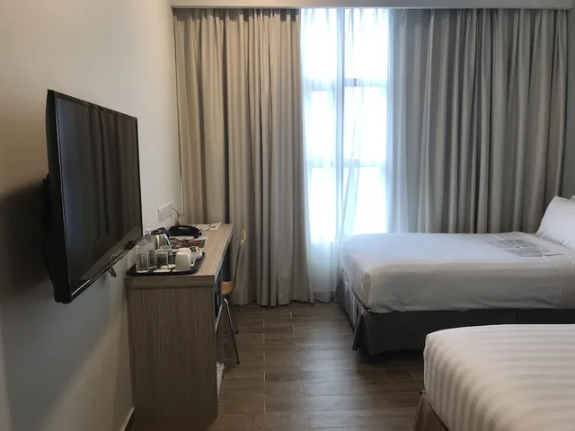غرفة قياسية بسرير كينج، The Klagan Hotel 2/8