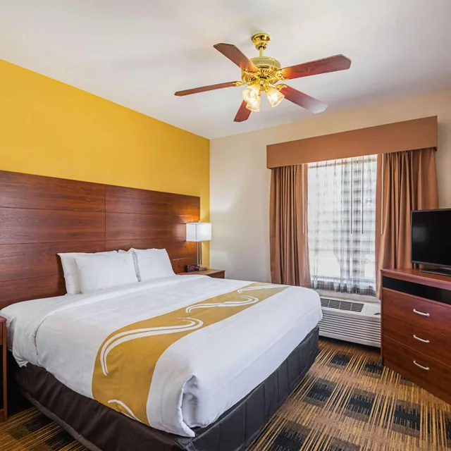 غرفة بسرير كينج لذوي الإعاقة، Quality Inn & Suites Lampasas 4/10