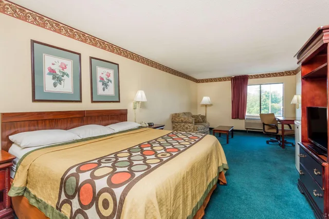 جناح بسرير كينج، Super 8 by Wyndham Piedmont Greenville Area 1/2
