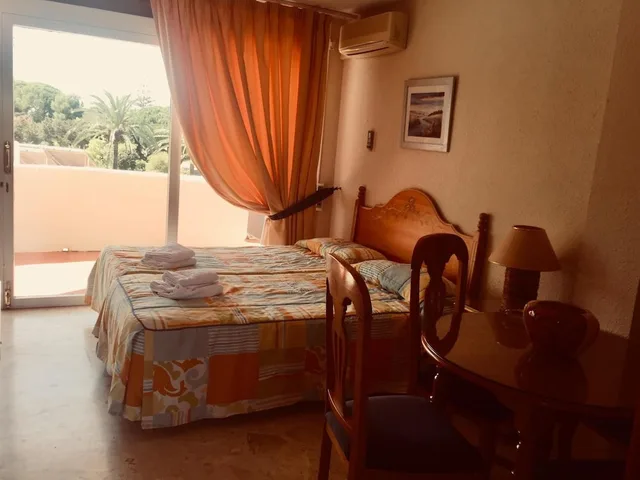 استوديو بسريرين منفصلين بشرفة، Apartamentos Coronado 3/8