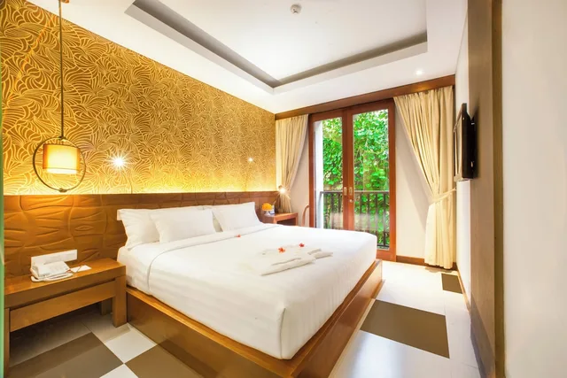 Deluxe, Double Bed, Sun Island Hotel & Spa Legian 1/1