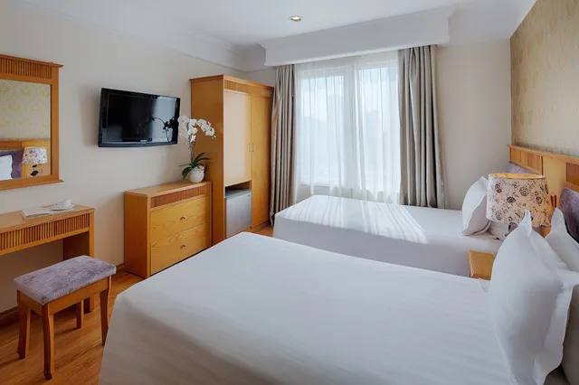 King Bed, No Window، Silverland Ben Thanh Hotel 3/10