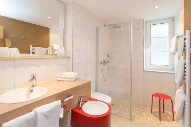 شقة عائلية بسرير مزدوج مع أريكة، TUI SUNEO Kinderresort Usedom 2/2